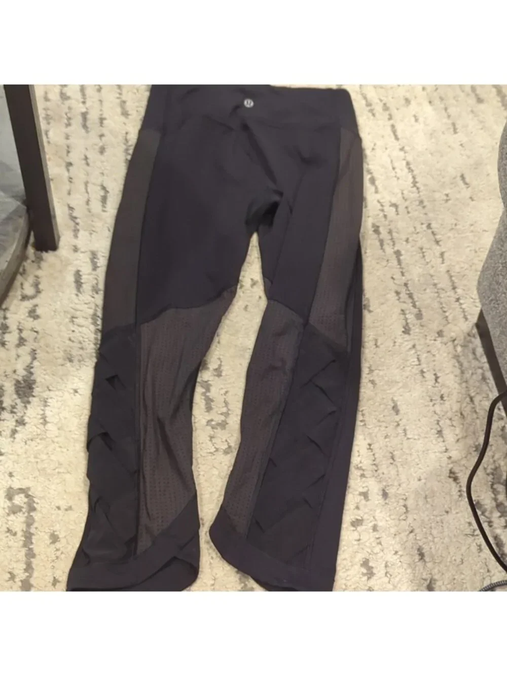 Lululemon Var-City Crop Black